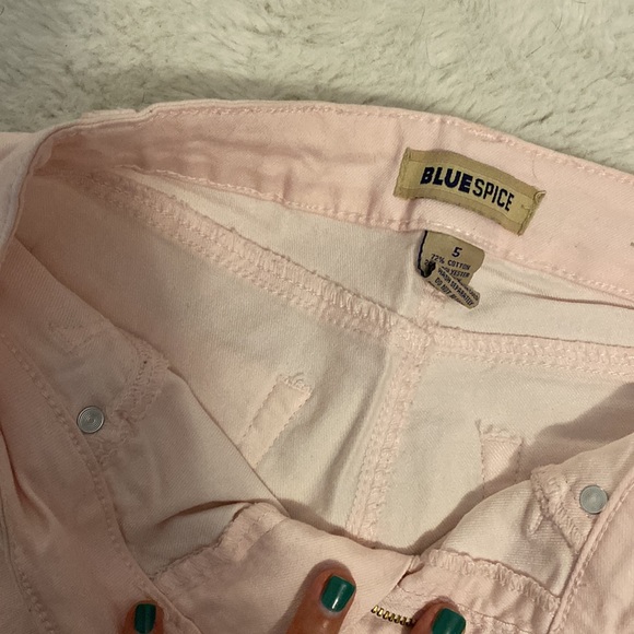 High waisted, light pink pants. Size 5. - Picture 2 of 4